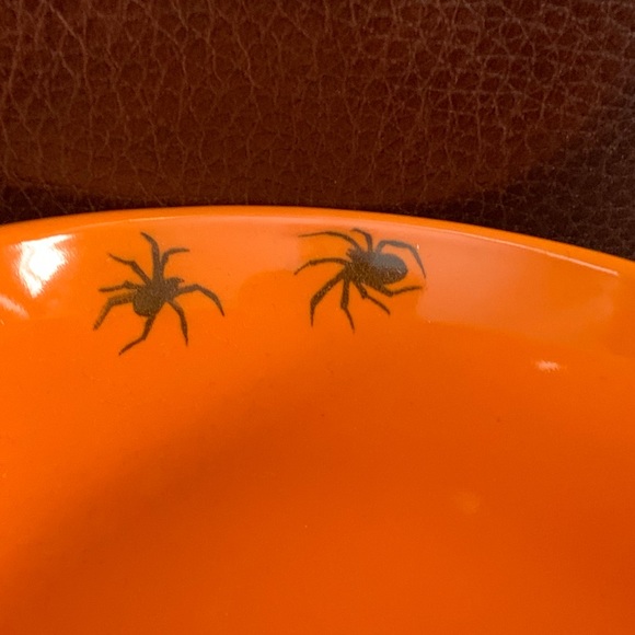 Cobwebs Creep Trick or Treat Spider Web 17oz Halloween Mug - Picture 4 of 9